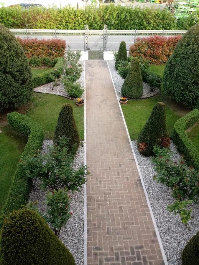 B&B Residence Il Ciliegio , Via Villa Superiore 93 Luzzara 苏扎拉 外观 照片