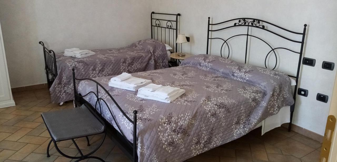 B&B Residence Il Ciliegio , Via Villa Superiore 93 Luzzara 苏扎拉 外观 照片